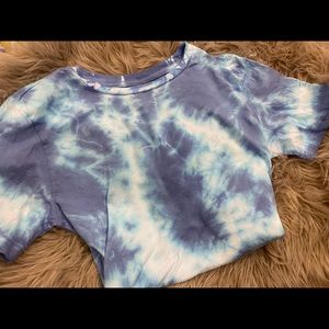 Blue tie dye shirt.